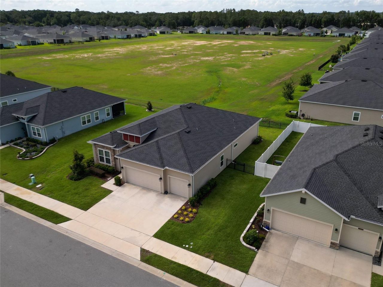 7672 SW 74th Loop, Ocala, FL 34481 Photo