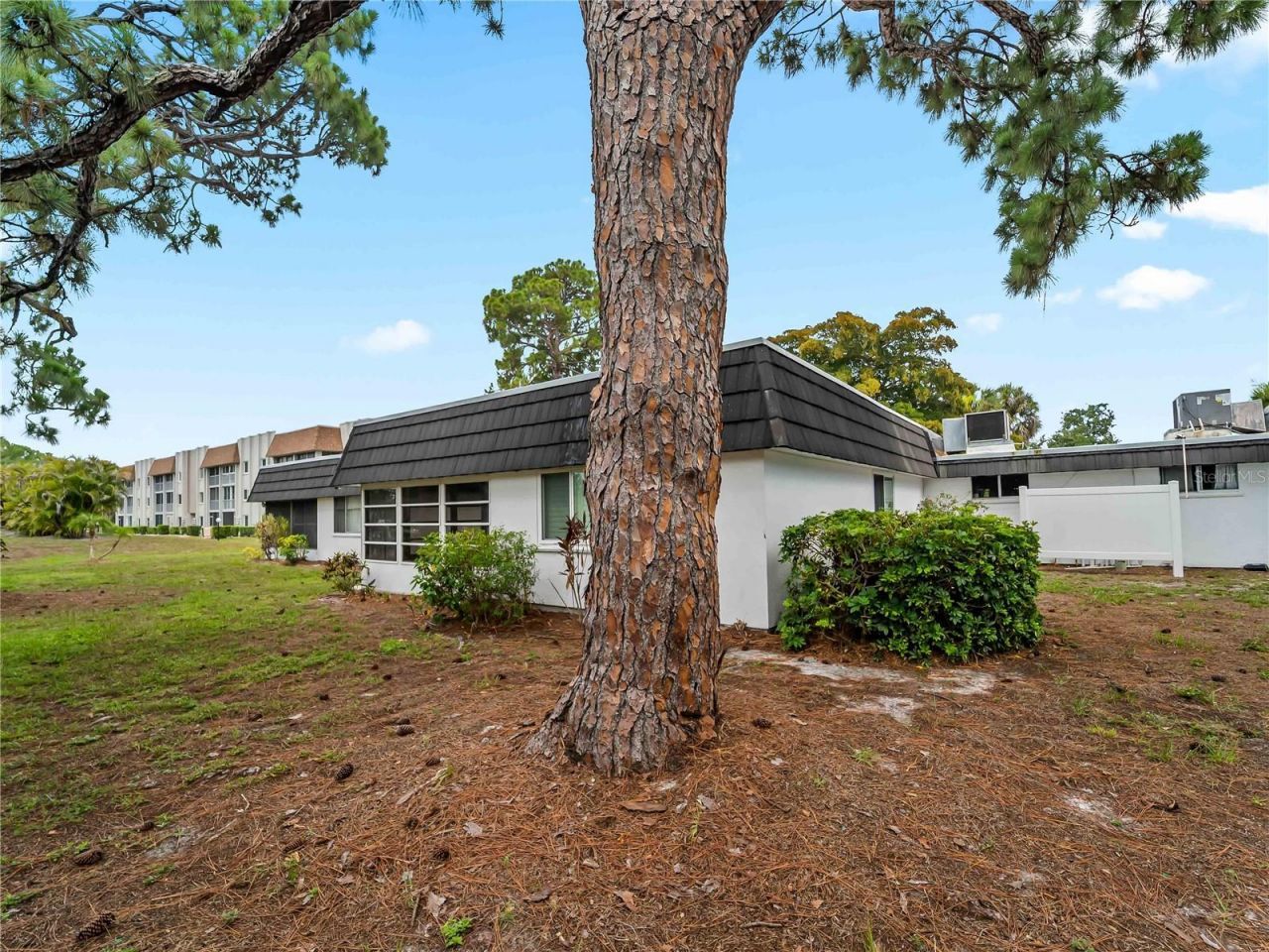 3935 Panola Lane , Unit 183, Sarasota, FL 34232 Photo