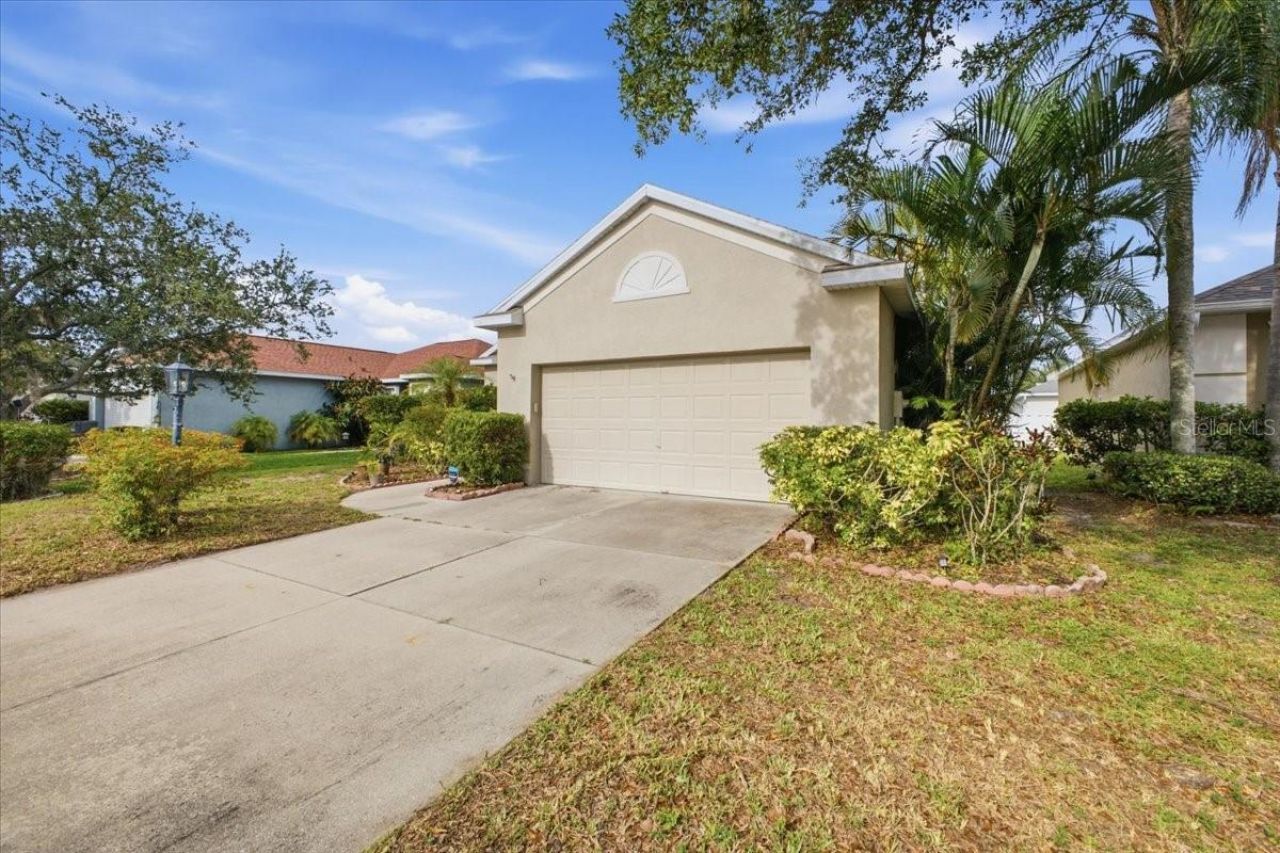 819 Springwood Circle , Bradenton, FL 34212 Photo
