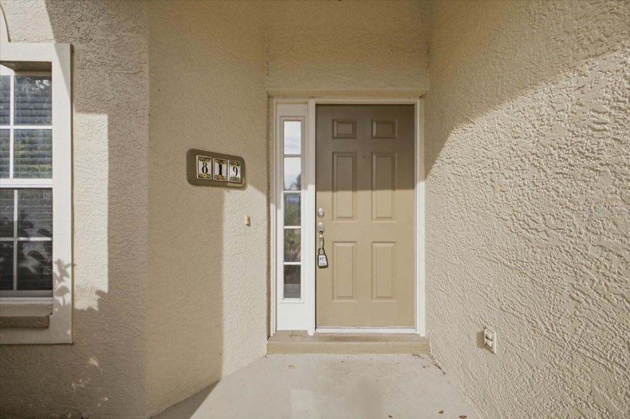819 Springwood Circle , Bradenton, FL 34212 Photo