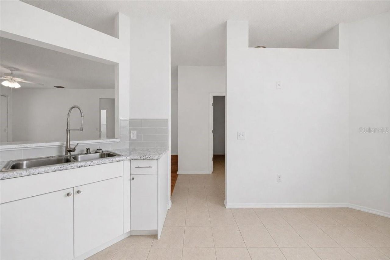 819 Springwood Circle, Bradenton, FL 34212 Photo