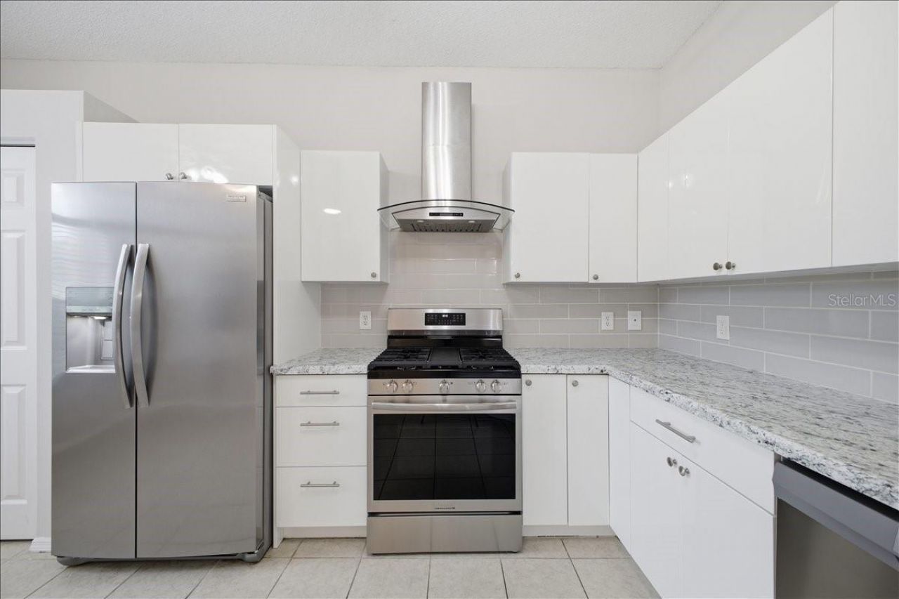 819 Springwood Circle, Bradenton, FL 34212 Photo