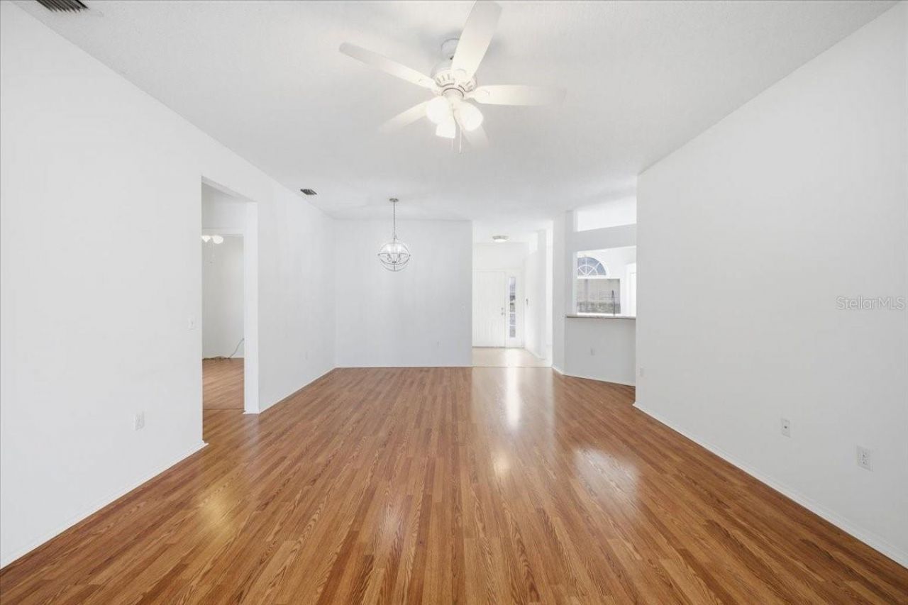 819 Springwood Circle , Bradenton, FL 34212 Photo