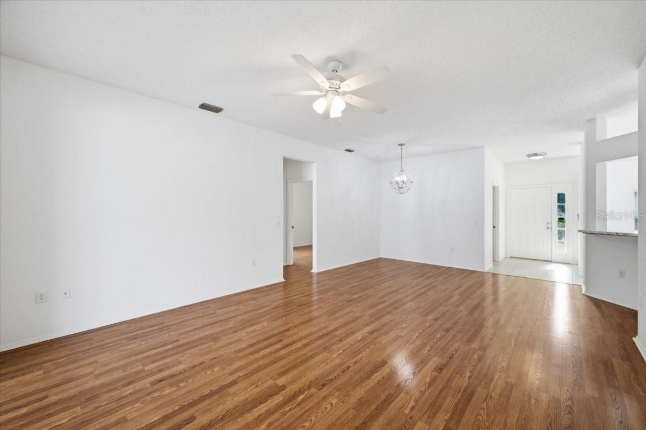 819 Springwood Circle, Bradenton, FL 34212 Photo