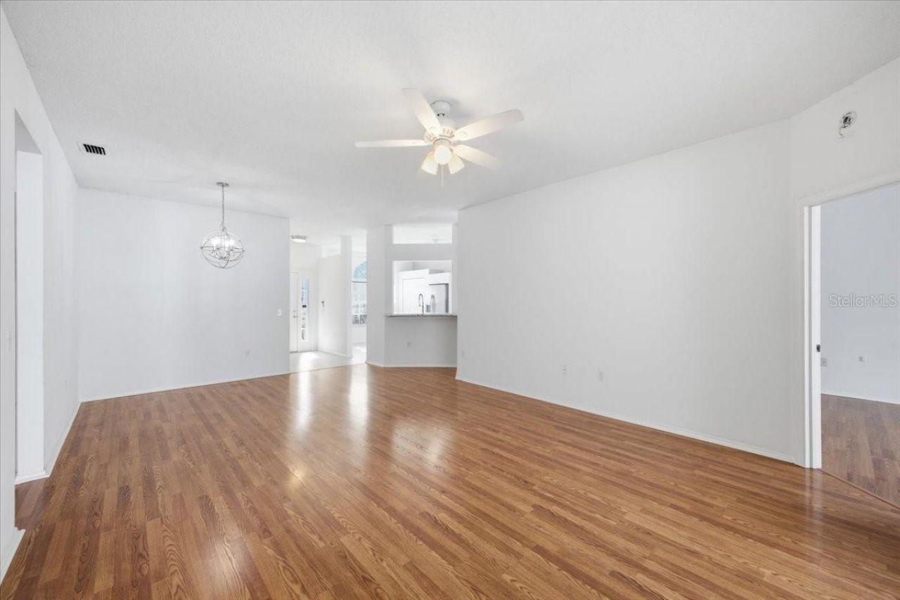 819 Springwood Circle, Bradenton, FL 34212 Photo