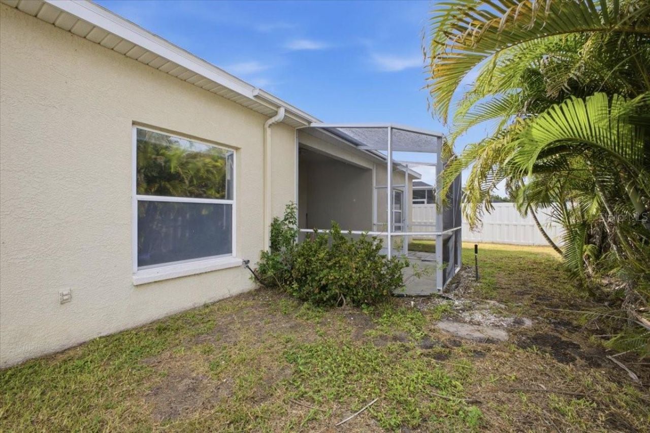 819 Springwood Circle , Bradenton, FL 34212 Photo