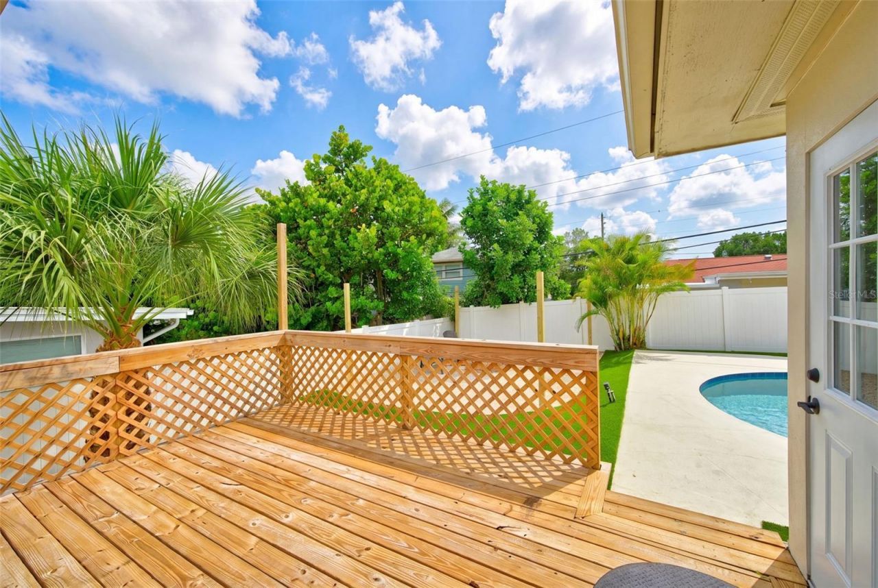 3538 Shady Bluff Drive, Largo, FL 33770 Photo