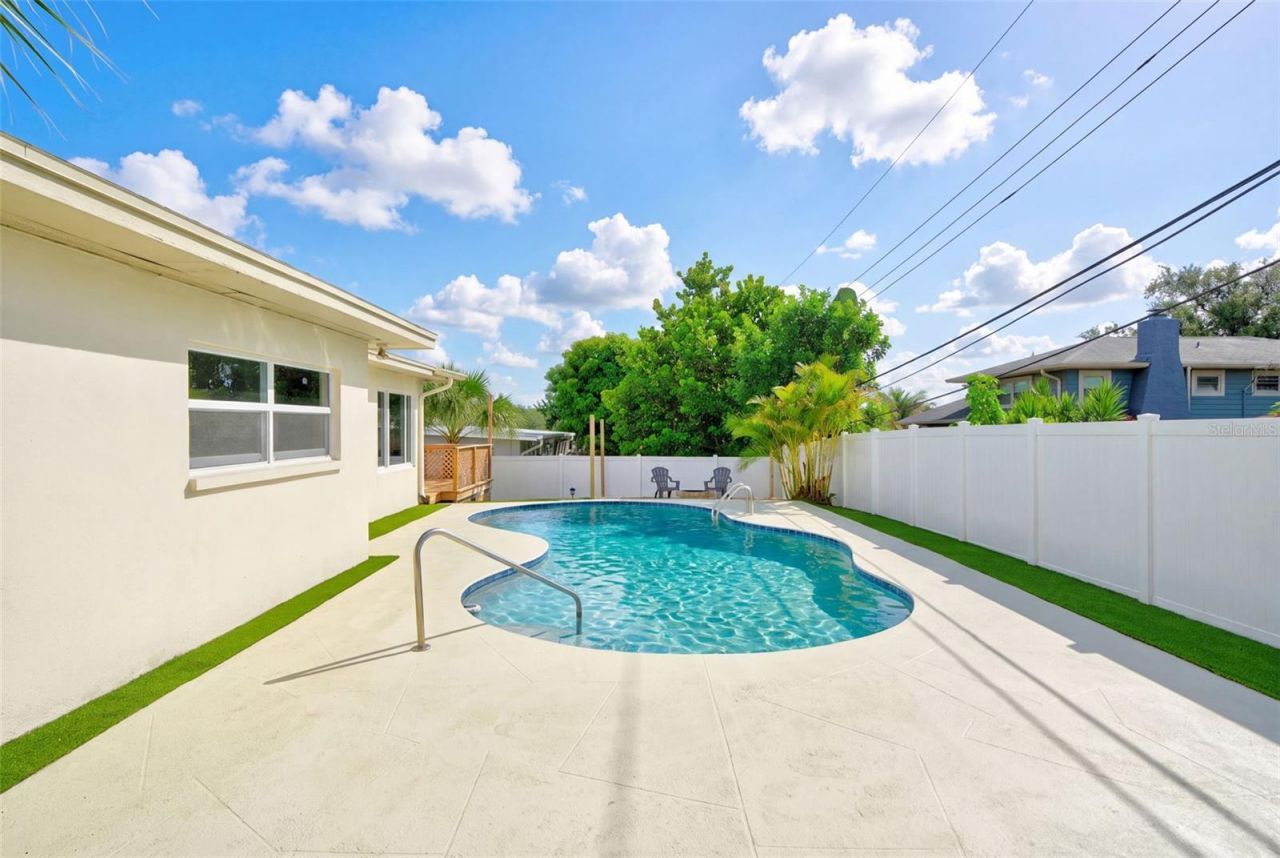 3538 Shady Bluff Drive, Largo, FL 33770 Photo