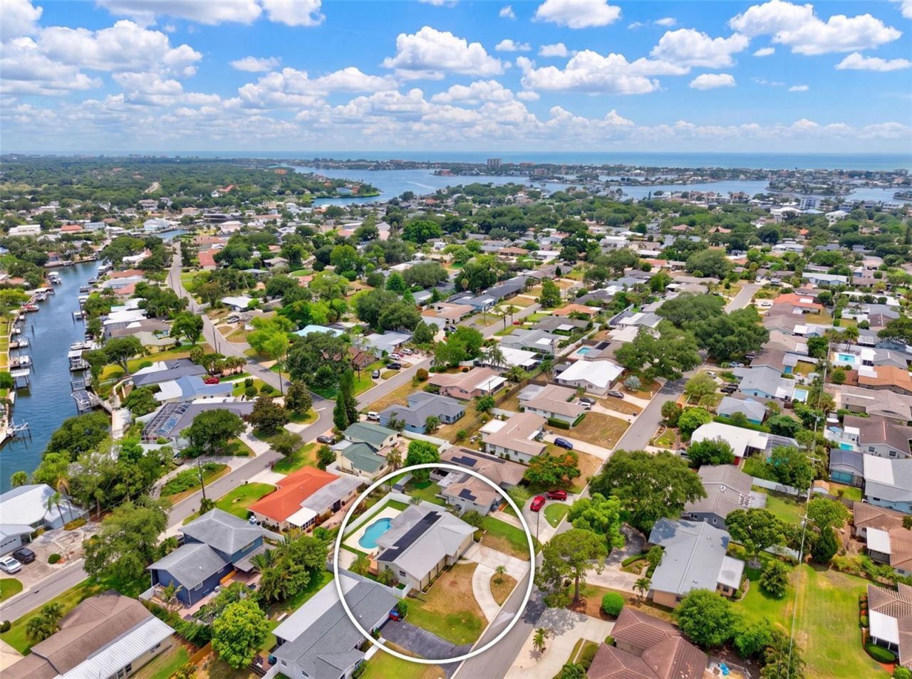 3538 Shady Bluff Drive, Largo, FL 33770 Photo