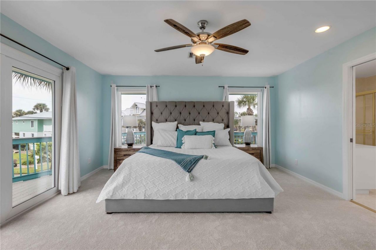 320 Due East Street, New Smyrna Beach, FL 32169 Photo