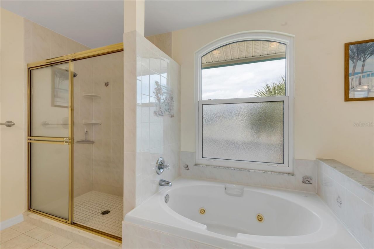 320 Due East Street, New Smyrna Beach, FL 32169 Photo