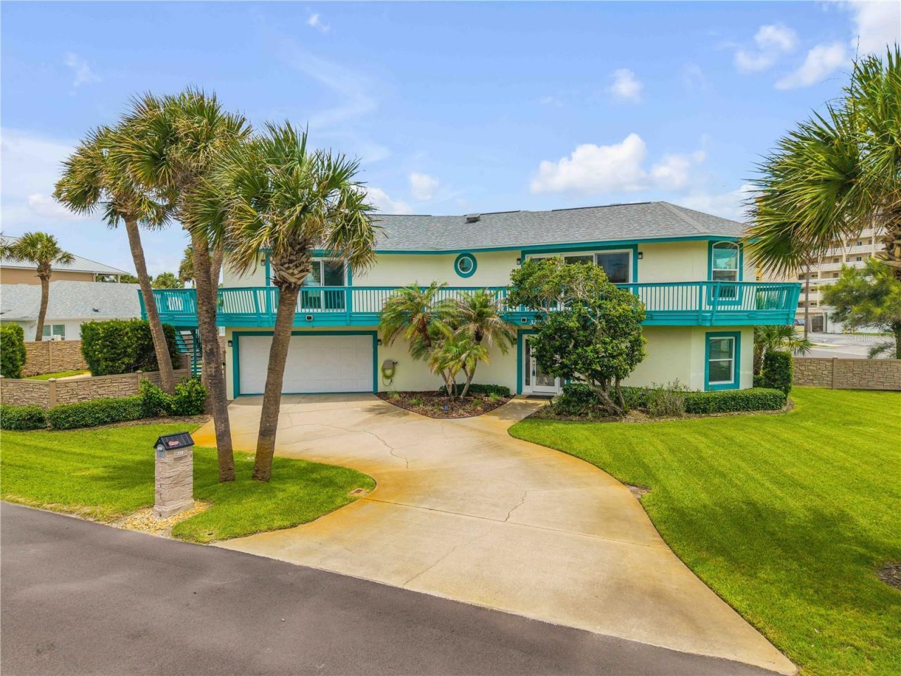 320 Due East Street, New Smyrna Beach, FL 32169 Photo