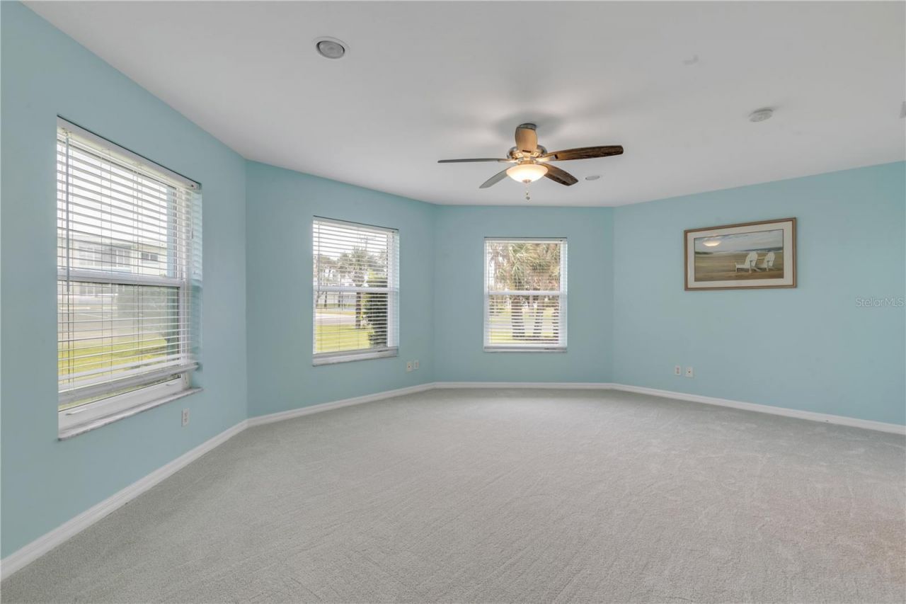 320 Due East Street, New Smyrna Beach, FL 32169 Photo