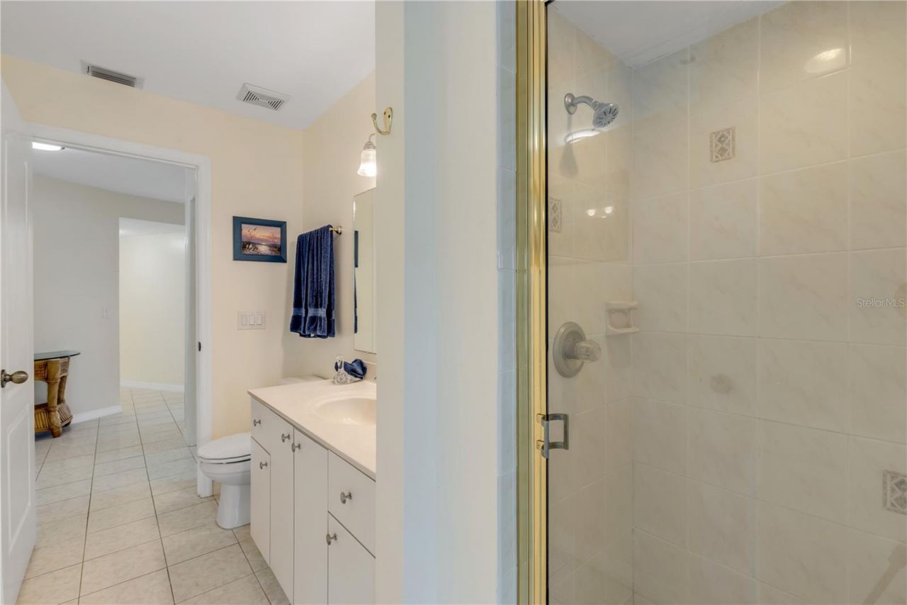 320 Due East Street, New Smyrna Beach, FL 32169 Photo