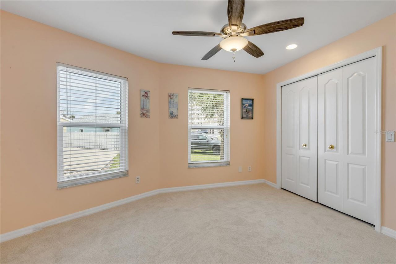 320 Due East Street, New Smyrna Beach, FL 32169 Photo