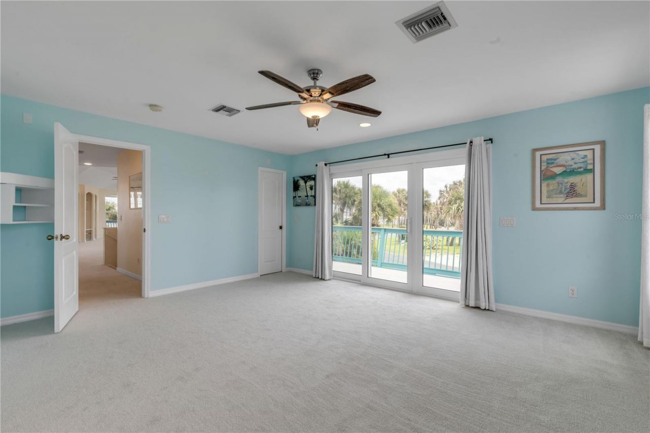 320 Due East Street, New Smyrna Beach, FL 32169 Photo