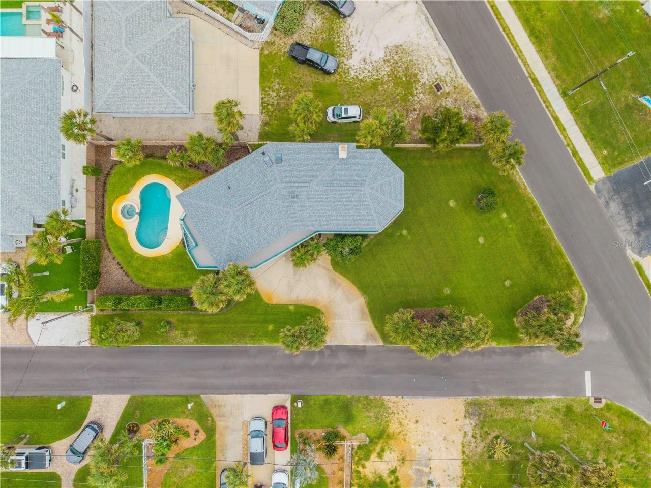 320 Due East Street, New Smyrna Beach, FL 32169 Photo