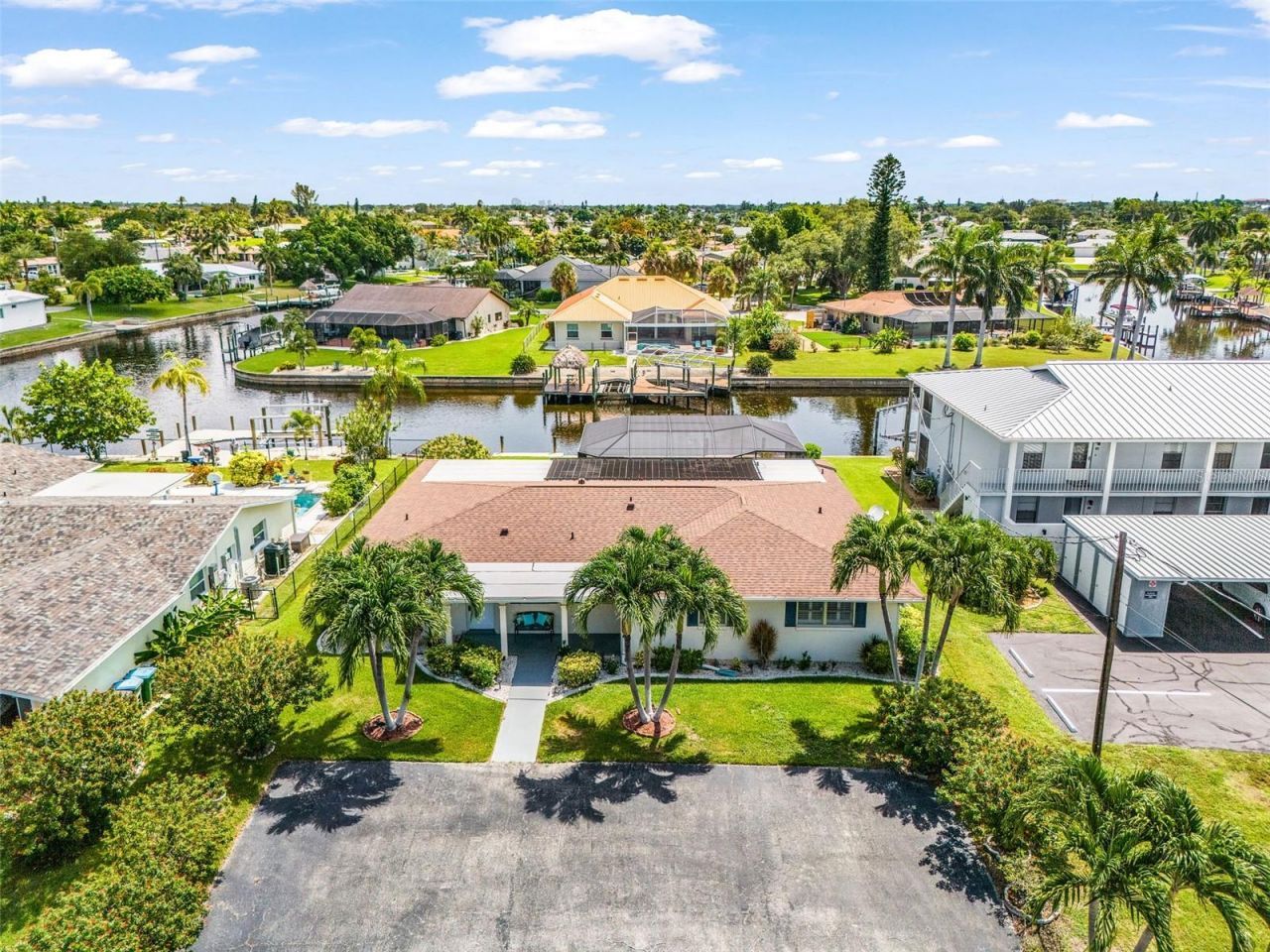 4504 SE 6th Place , Unit 1, Cape Coral, FL 33904 Photo