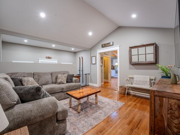 3421 River Road, Bridgewater, NH 03264