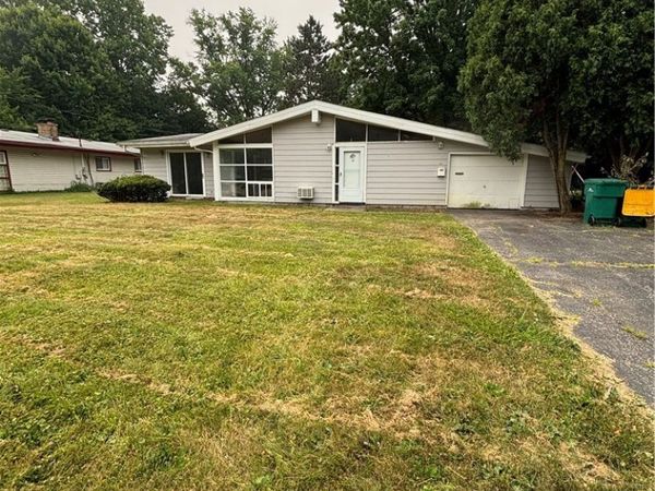 4992 Horizon Drive, Richmond Heights, OH 44143
