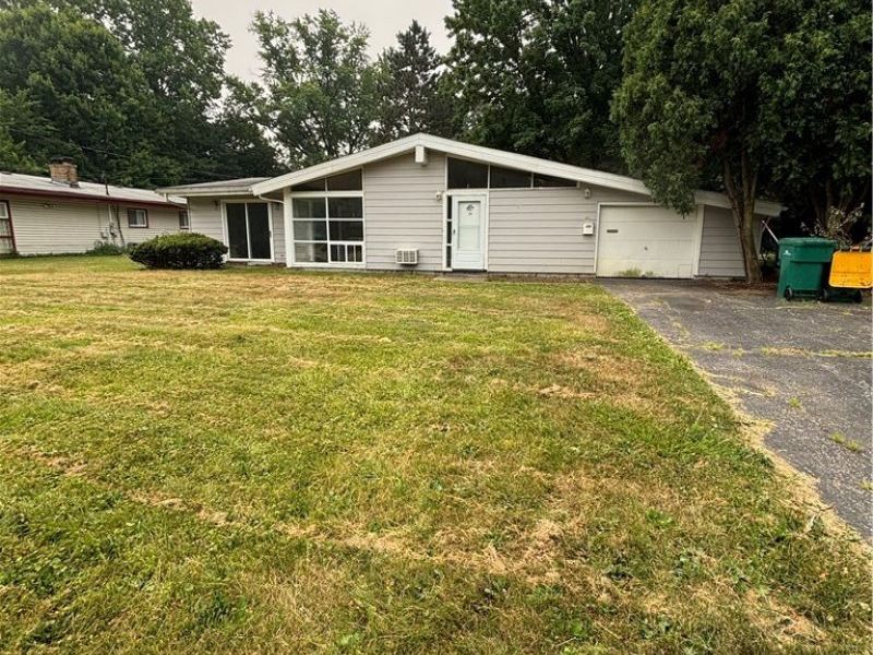 4992 Horizon Drive, Richmond Heights, OH 44143 Photo 1