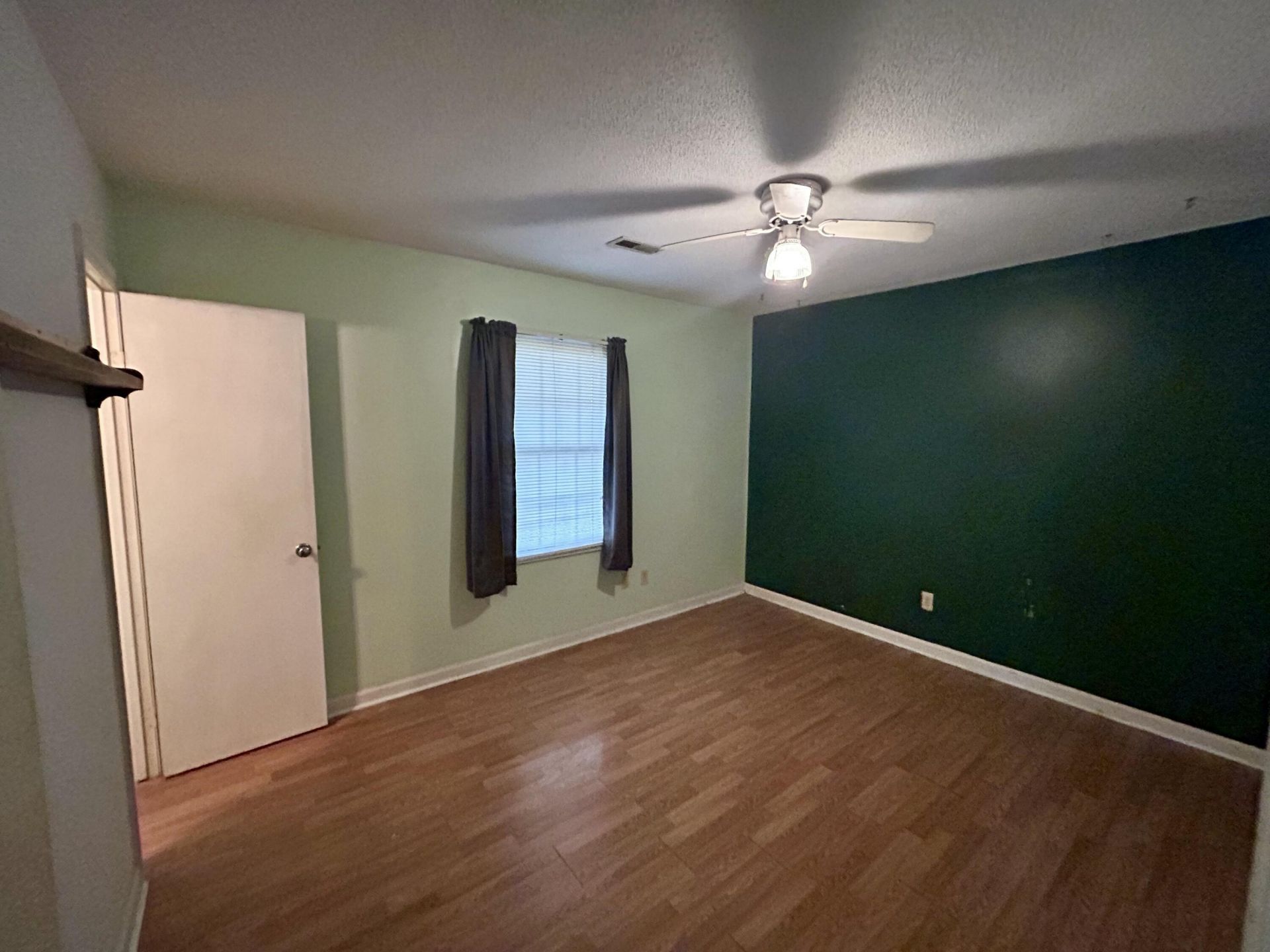 545 Amy Drive Photo 4