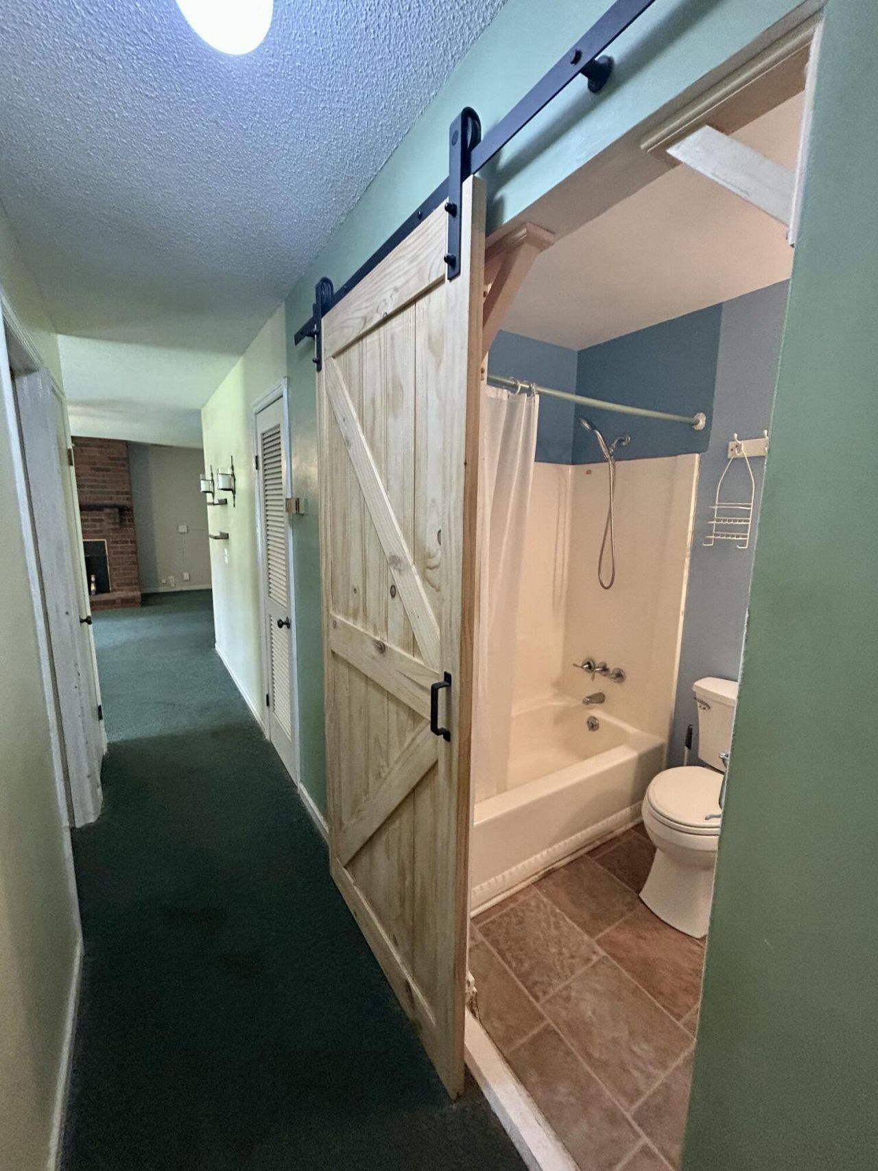 545 Amy Drive Photo 5