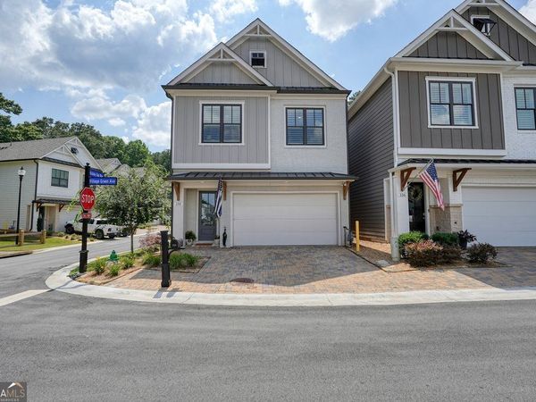 158 Village Green Avenue, Woodstock, GA 30189