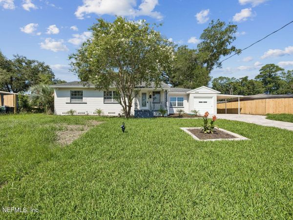 2436 ORMSBY Circle E, Jacksonville, FL 32210