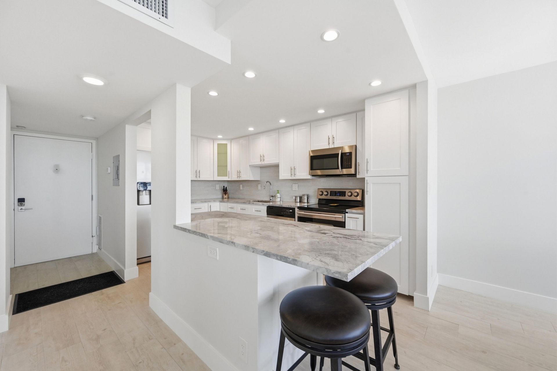 531 N Ocean Boulevard, Unit 1601, Pompano Beach, FL 33062 Photo