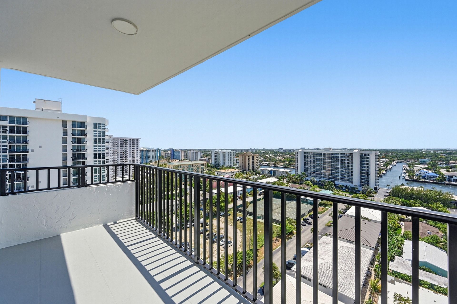 531 N Ocean Boulevard, Unit 1601, Pompano Beach, FL 33062 Photo