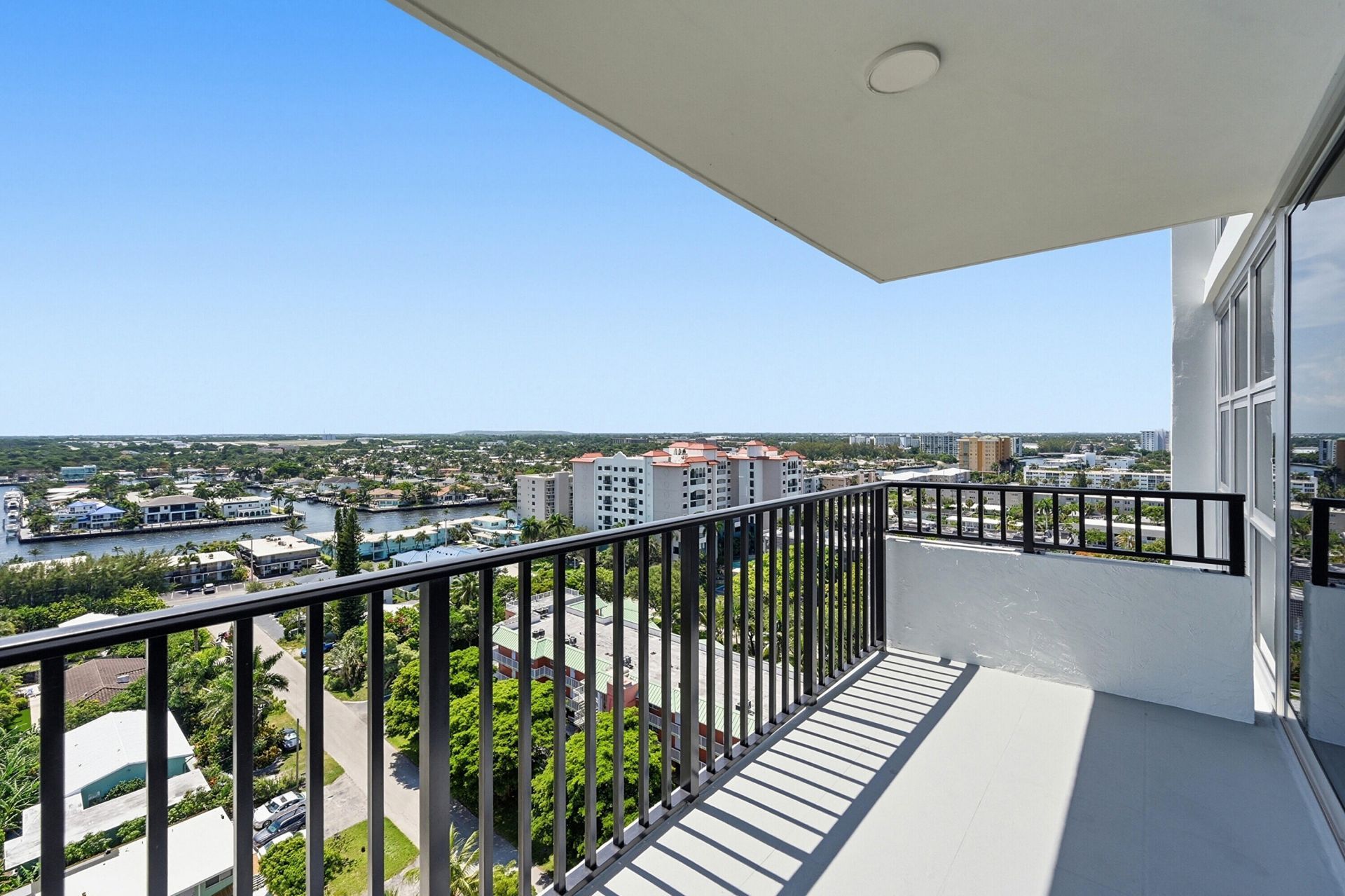 531 N Ocean Boulevard, Unit 1601, Pompano Beach, FL 33062 Photo
