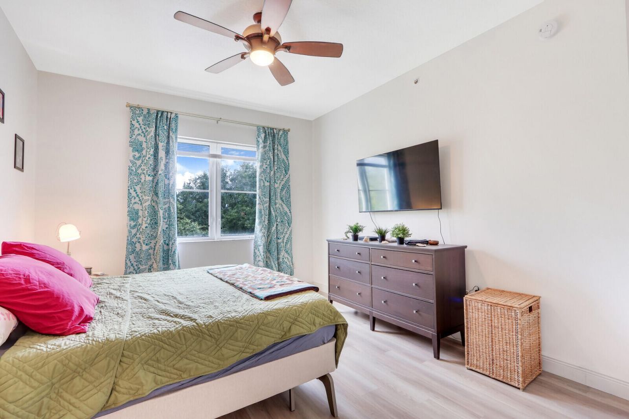 1155 Main Street, Unit 216, Jupiter, FL 33458 Photo