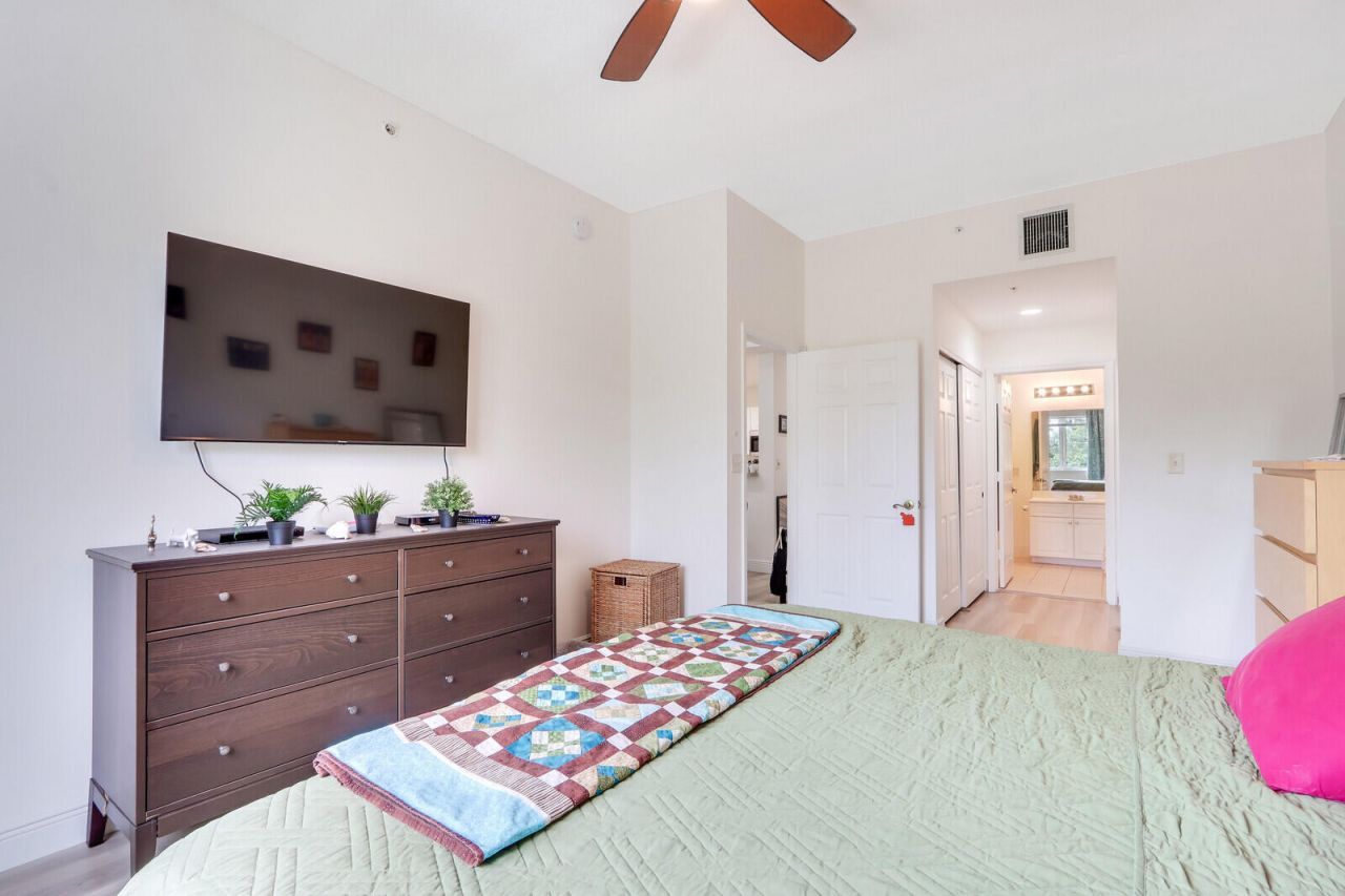 1155 Main Street, Unit 216, Jupiter, FL 33458 Photo