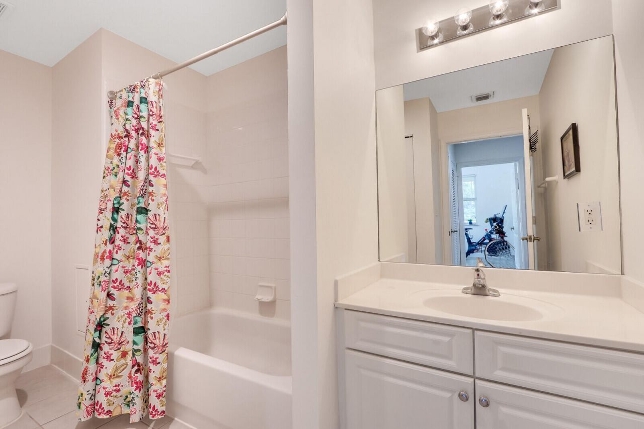 1155 Main Street, Unit 216, Jupiter, FL 33458 Photo
