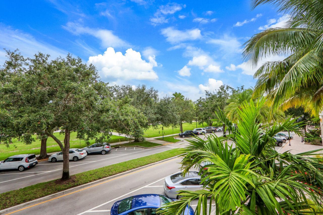 1155 Main Street, Unit 216, Jupiter, FL 33458 Photo