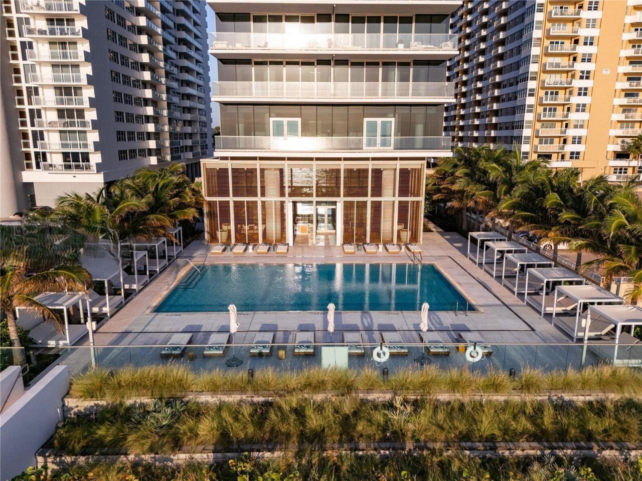 2000 S Ocean Drive Se, Unit 5a, Hallandale Beach, FL 33009 Photo