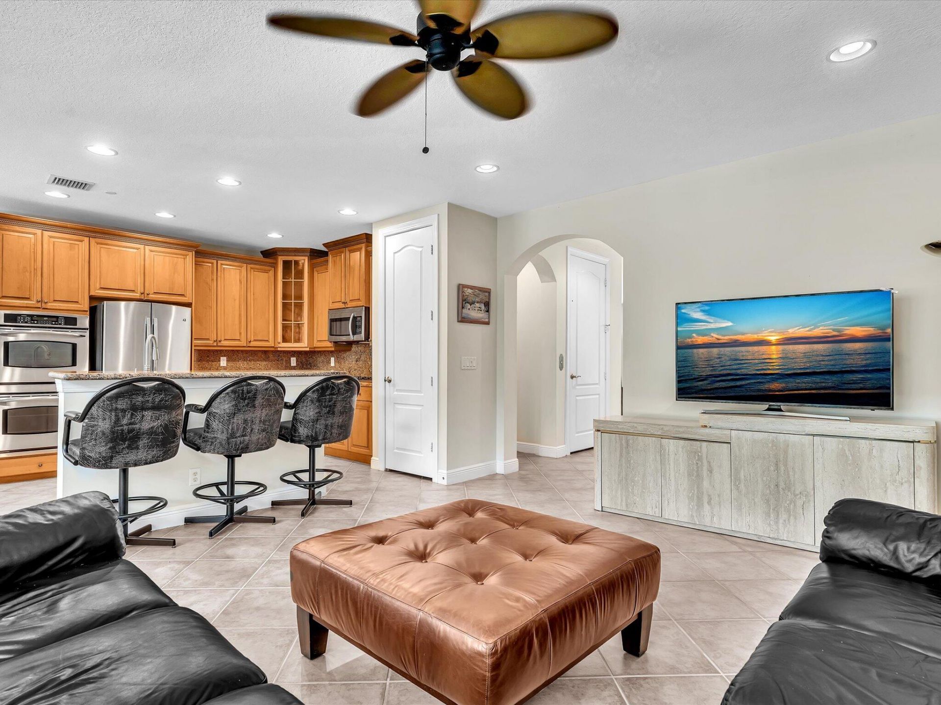 5575 NE Trieste Way, Boca Raton, FL 33487 Photo