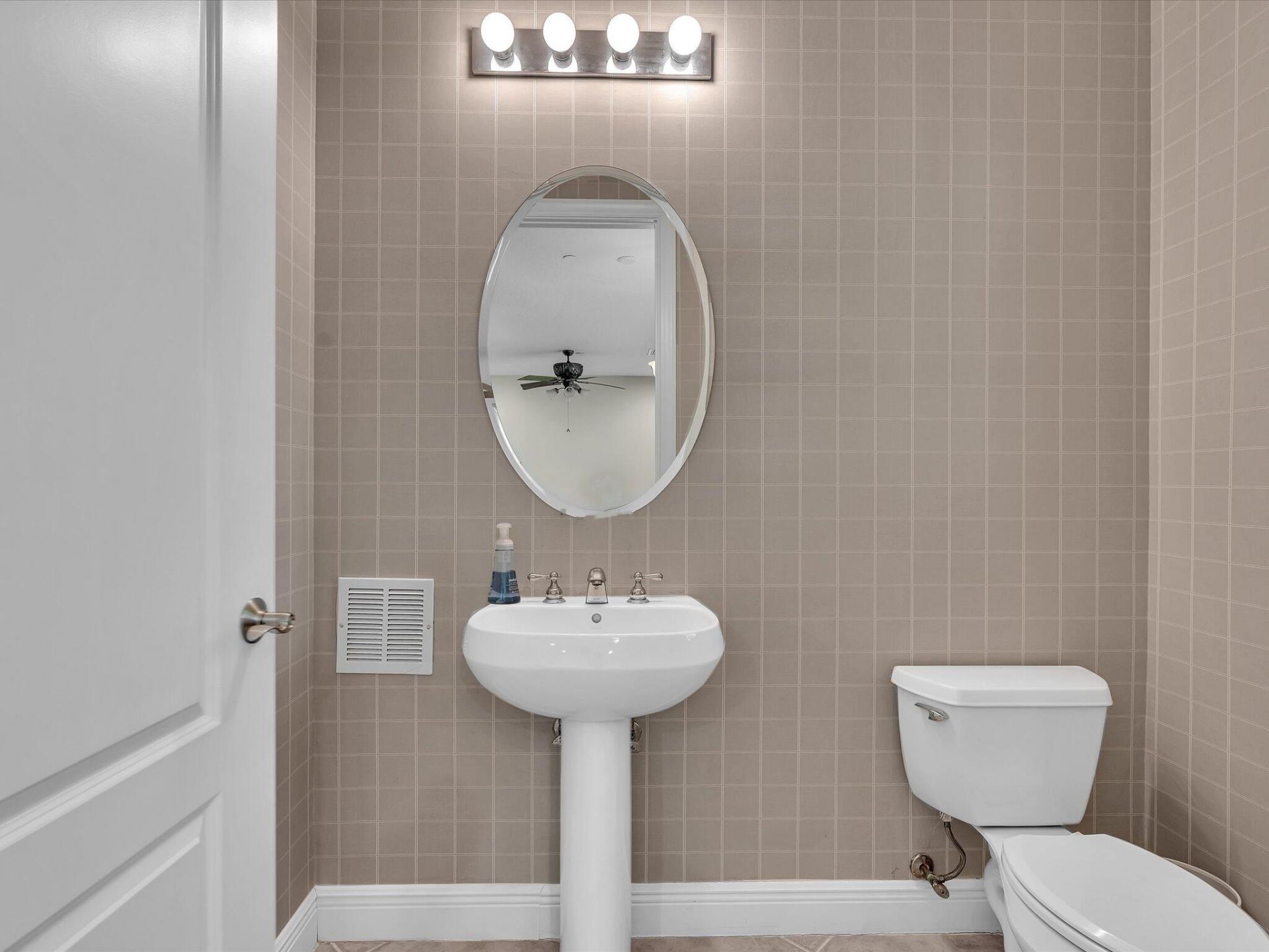 5575 NE Trieste Way, Boca Raton, FL 33487 Photo