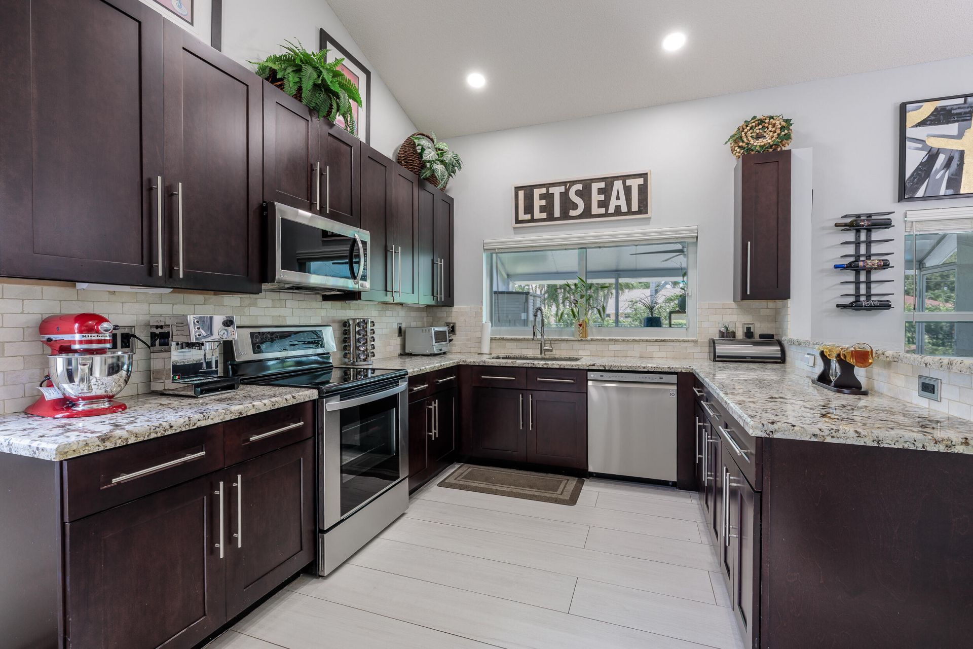 10275 Grove Lane, Cooper City, FL 33328 Photo