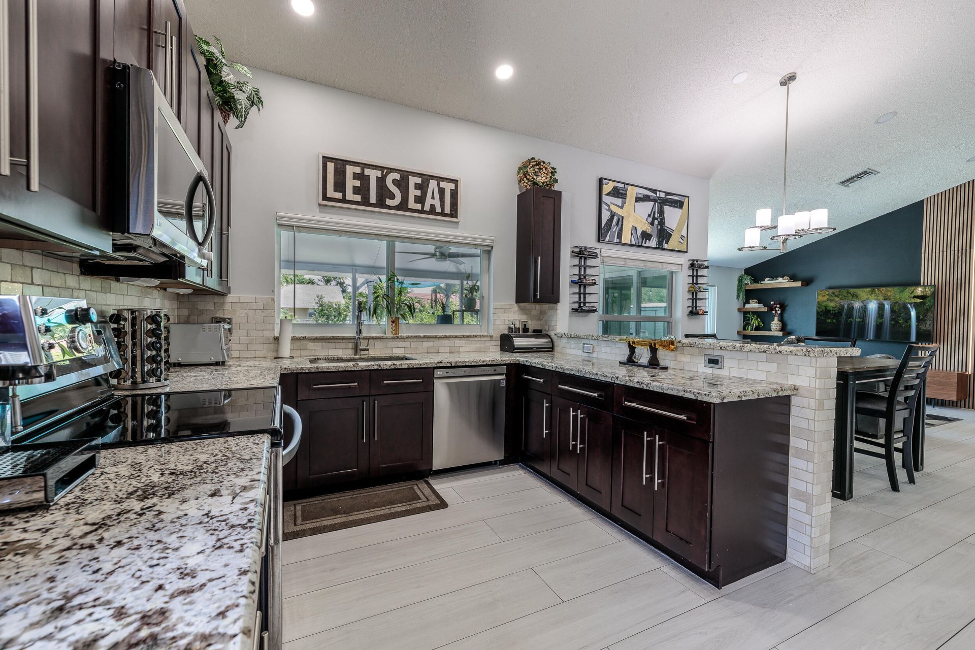 10275 Grove Lane, Cooper City, FL 33328 Photo