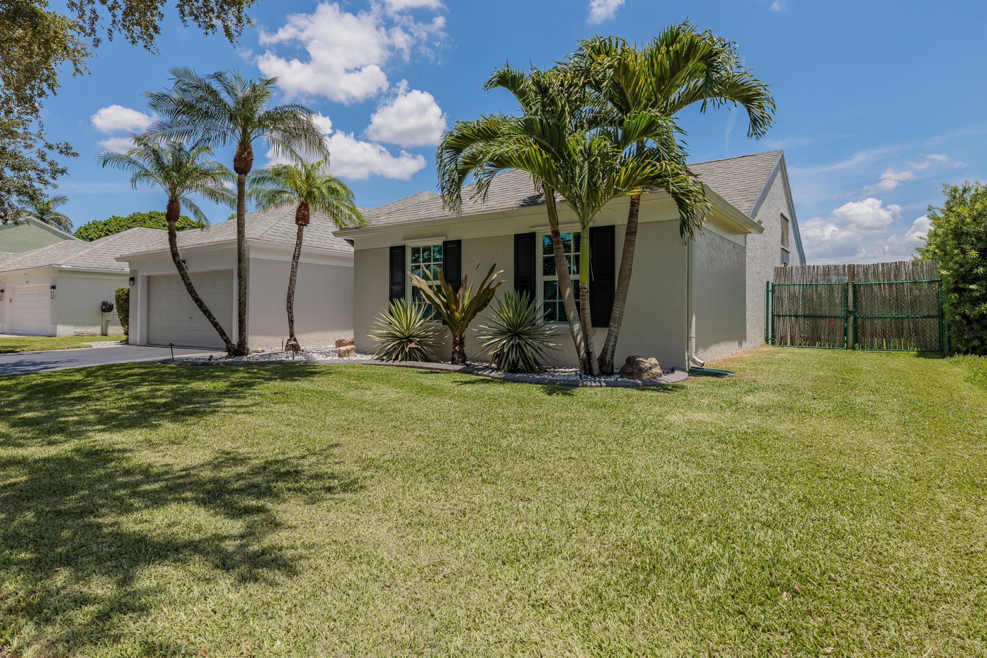 10275 Grove Lane, Cooper City, FL 33328 Photo