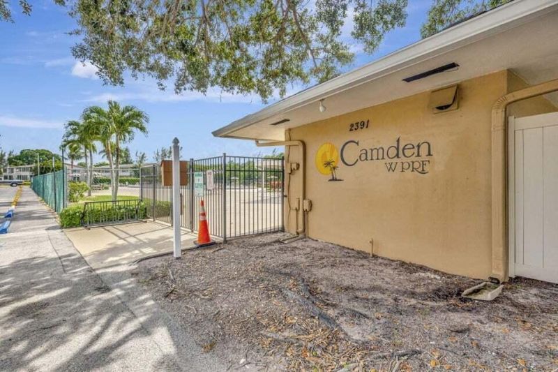 28 Camden B, West Palm Beach, FL 33417 Photo