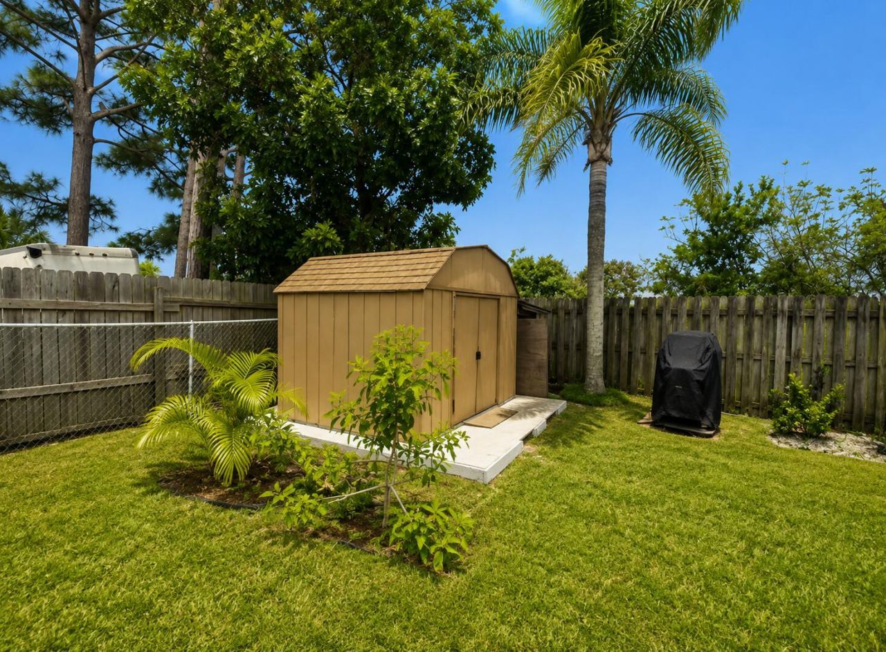882 SE Walters Terrace, Port Saint Lucie, FL 34983 Photo