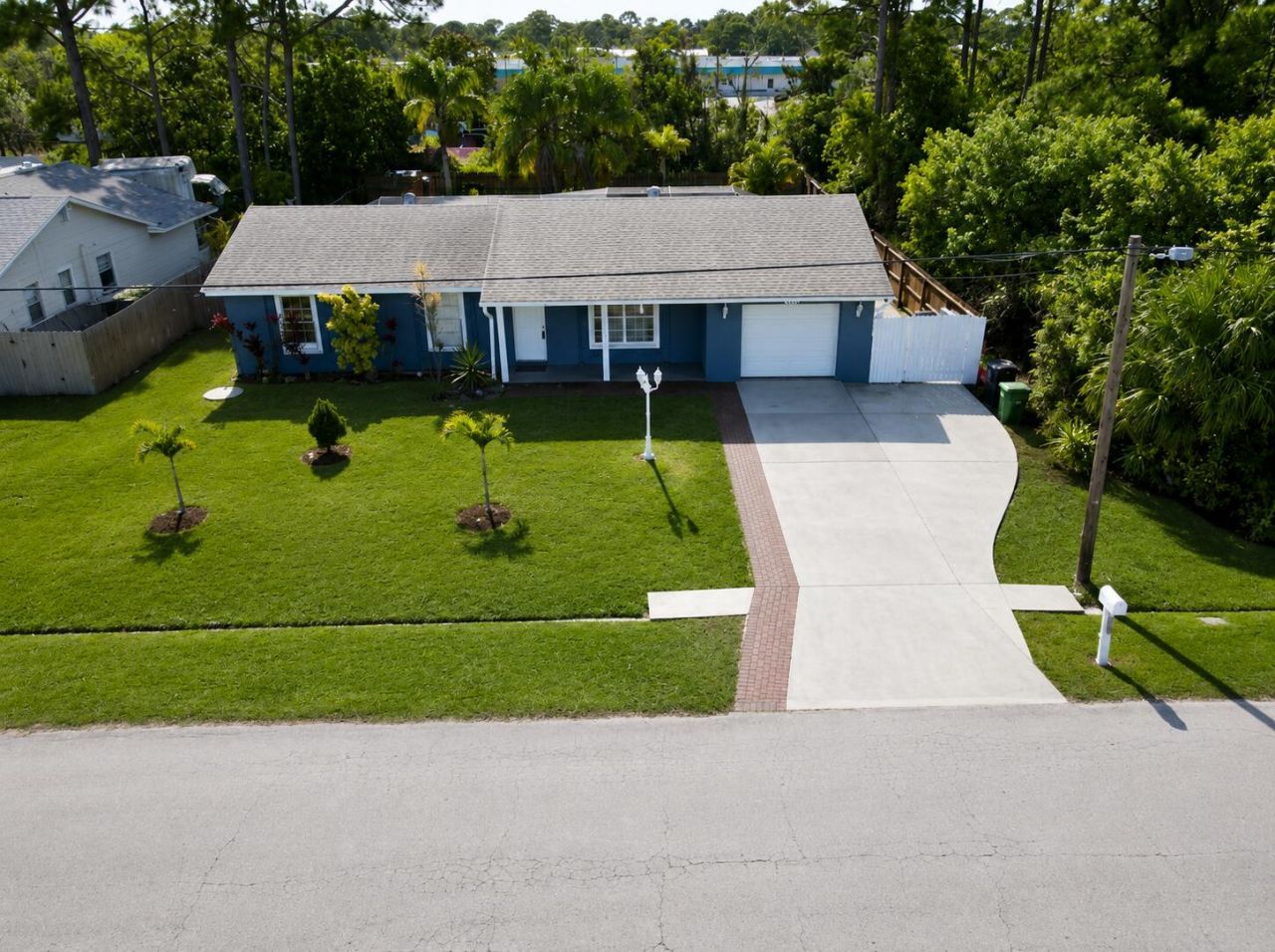 882 SE Walters Terrace, Port Saint Lucie, FL 34983 Photo