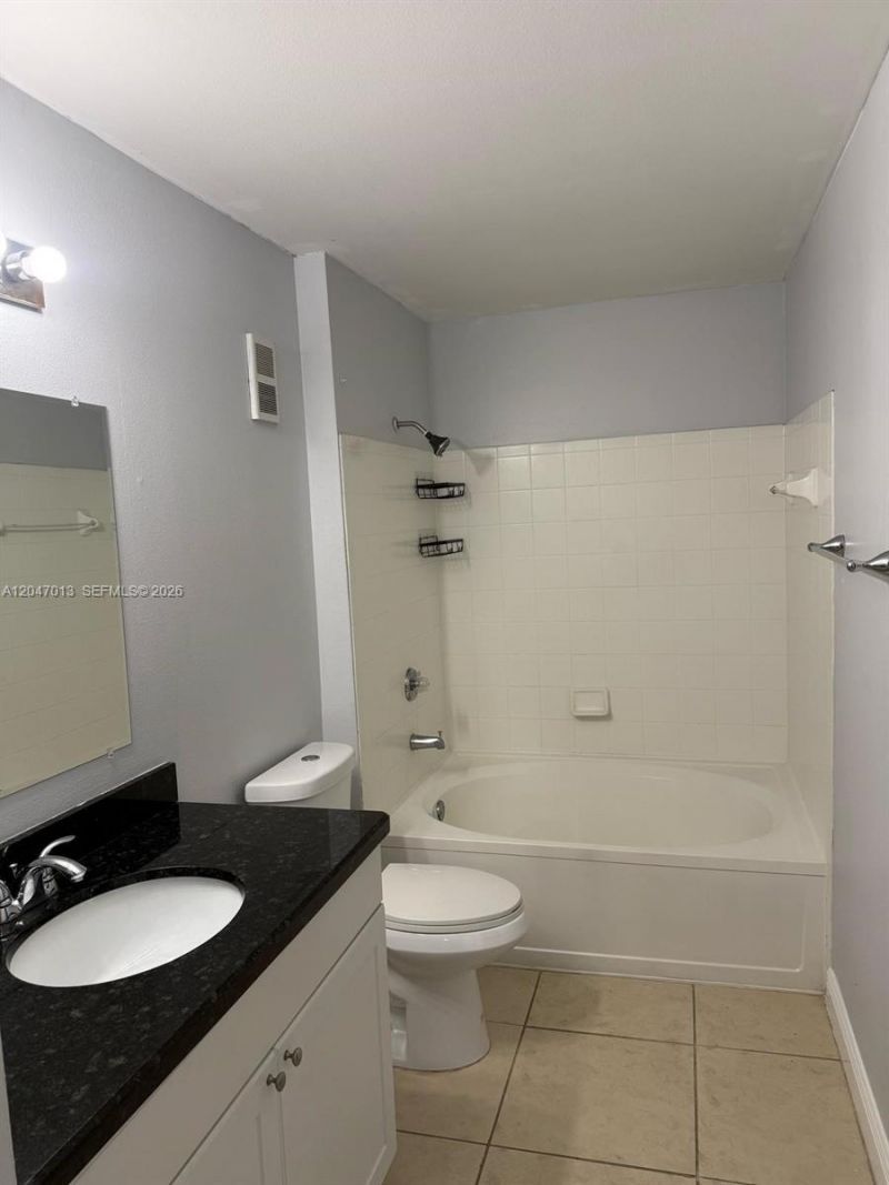 4807 Via Palm Lks , Unit 1520, West Palm Beach, FL 33417 Photo