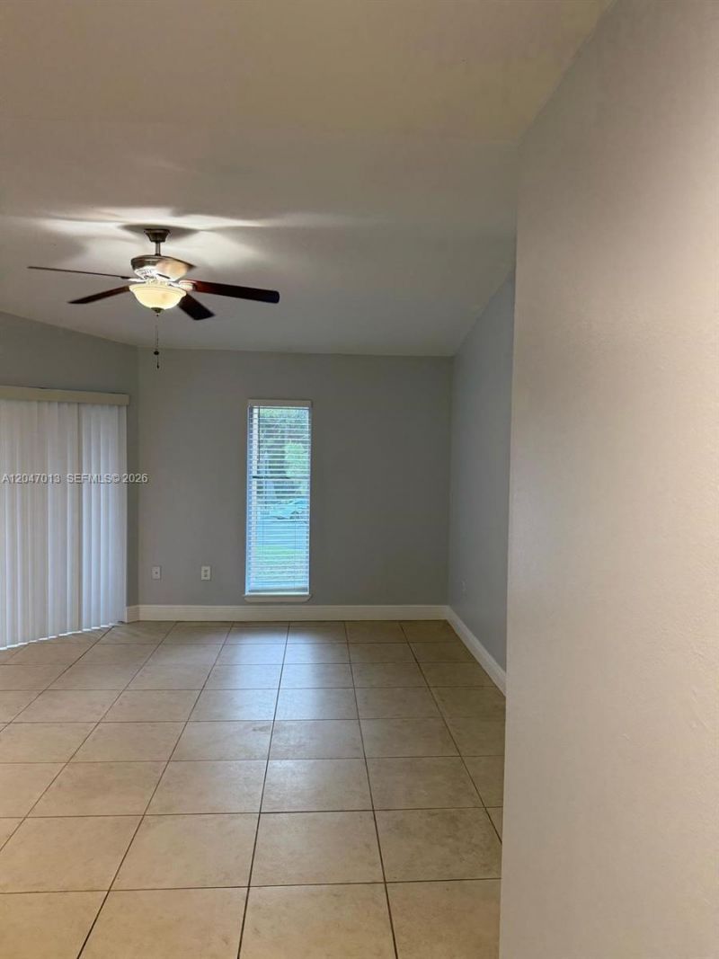 4807 Via Palm Lks , Unit 1520, West Palm Beach, FL 33417 Photo