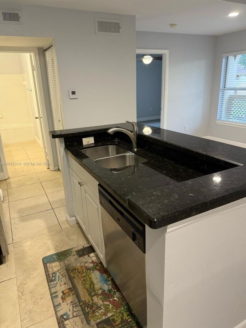 4807 Via Palm Lks , Unit 1520, West Palm Beach, FL 33417 Photo