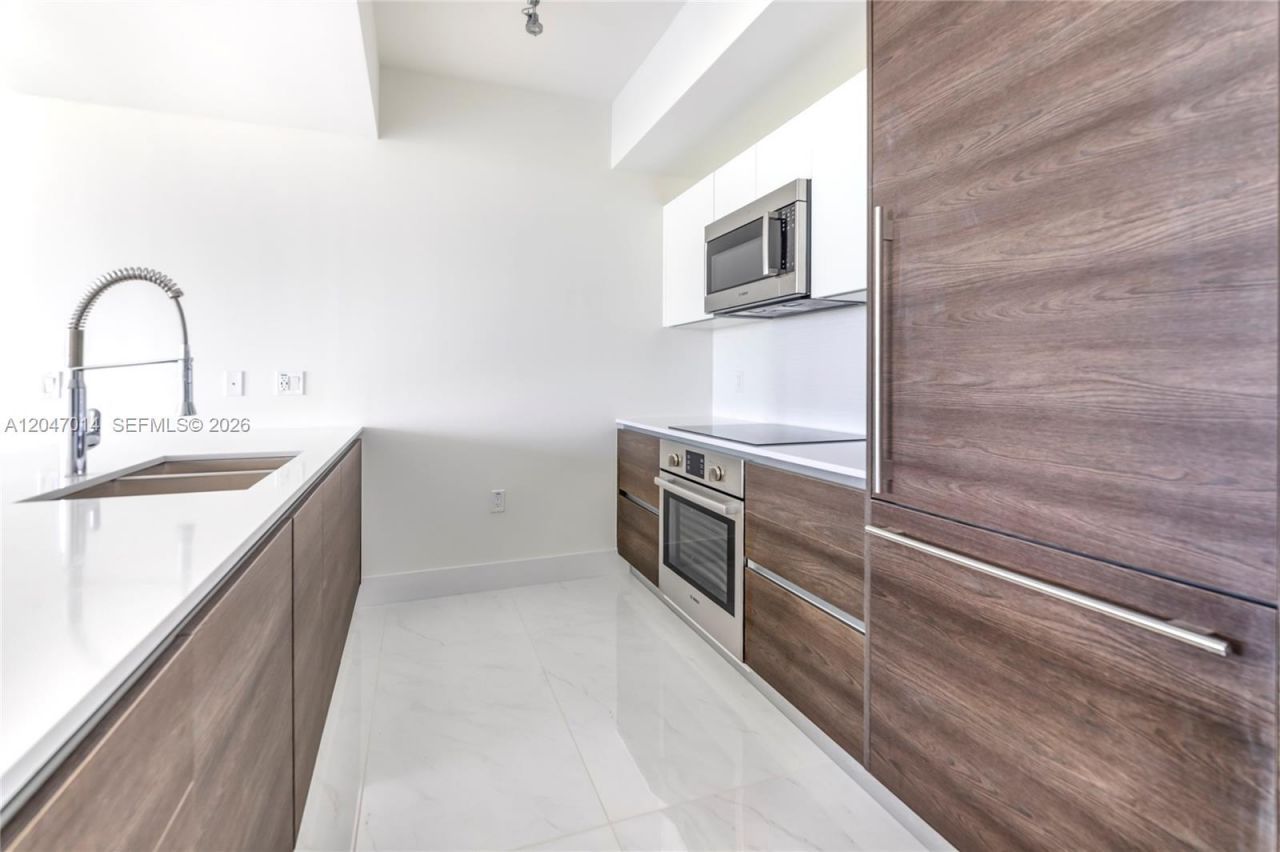 301 Altara Ave , Unit 733, Coral Gables, FL 33146 Photo