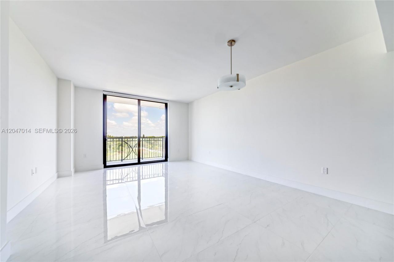 301 Altara Ave , Unit 733, Coral Gables, FL 33146 Photo